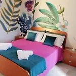 Romy House Bed & Breakfast 3*