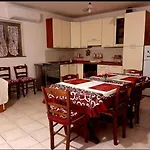 Bed & Breakfast Romy House