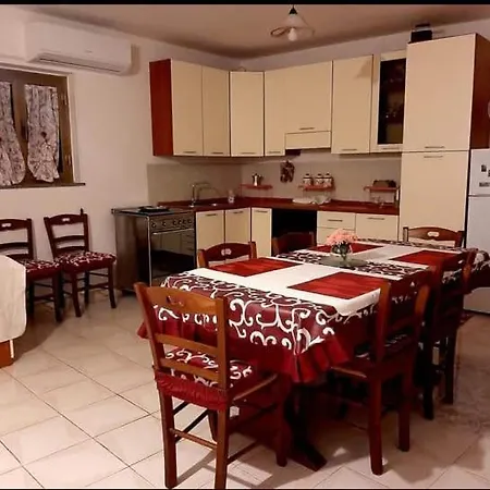 فندق مبيت وإفطار Romy House