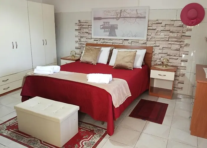 Frühstückspension Romy House Pianopoli