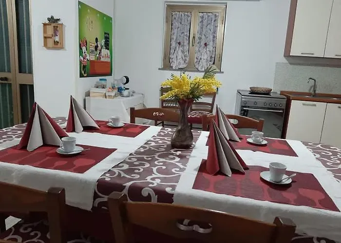 Frühstückspension Romy House Pianopoli